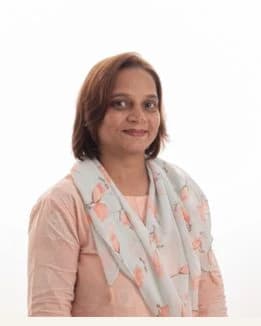Dr. Nazia Ansari at N. L. Dalmia teaches management